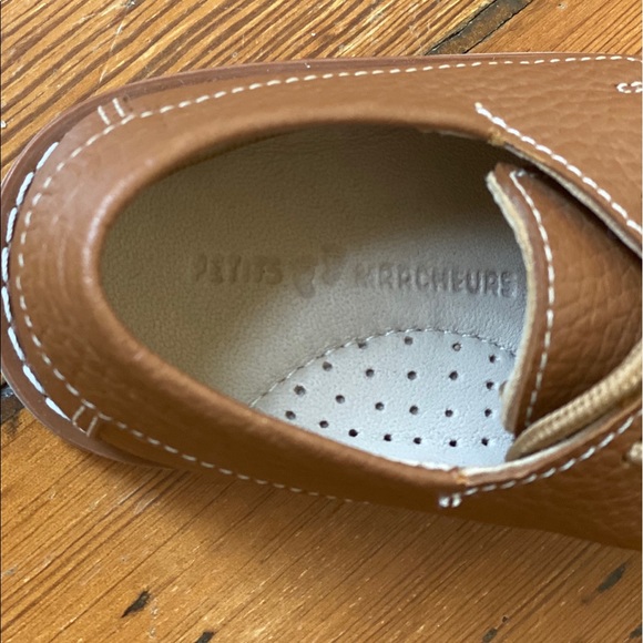 Petits Marcheurs Baby Shoes (NWOT) EU 20/ US 5 - Picture 2 of 3